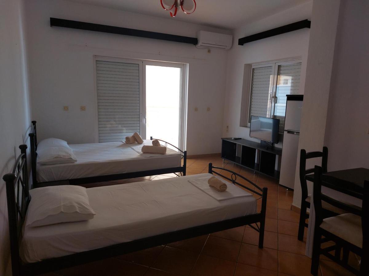 Family Apartments ซารานเดอ ภายนอก รูปภาพ